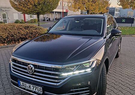 VW Touareg Volkswagen 3.0 V6 TDI 4Motion DPF Automatik
