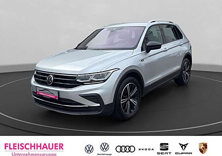 VW Tiguan Volkswagen United 2,0 TDI Matrix+CarPlay+Navi+LED+ACC+PDC