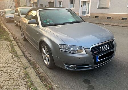 Audi A4 Cabriolet 3.0 TDI DPF quattro tiptronic