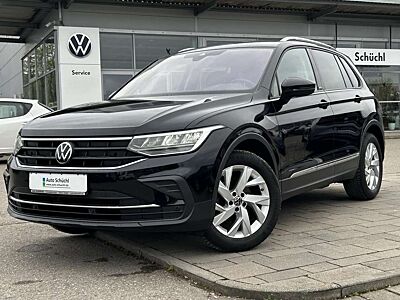 Volkswagen Tiguan 1.5 TSI ACTIVE AHK+18"+IQ-DRIVE+APP-CONNE