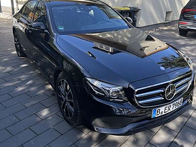 Mercedes-Benz E 220 E 220 d (213.004)