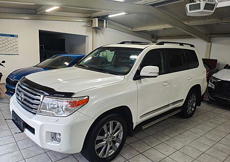 Toyota Land Cruiser -