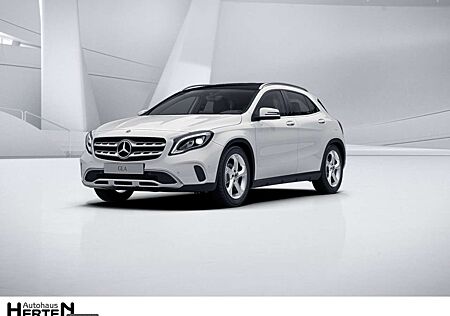 Mercedes-Benz GLA 200 Sport+URBAN+PANO+LED+NAVI+LADERAUMPAKET