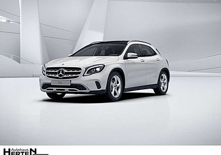 Mercedes-Benz GLA 200 Sport+URBAN+PANO+LED+NAVI+TEMPO