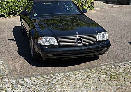 Mercedes-Benz SL 320