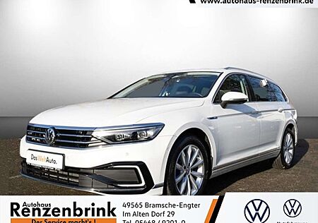 VW Passat Variant Volkswagen GTE Matrix Leder DCC HUD 360° Panorama Dach