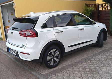 Kia Niro 1.6 GDI PHEV 2WD Aut. Vision