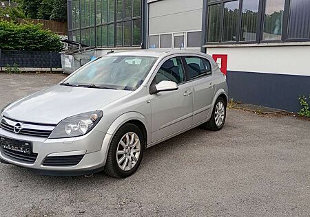 Opel Astra Elegance klima