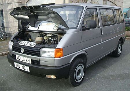VW T4 Multivan Volkswagen * 9.Sitze* 1.Hand*Orig.75" tKm-Scheckheft-H-Kennz.