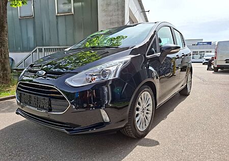 Ford B-Max Titanium