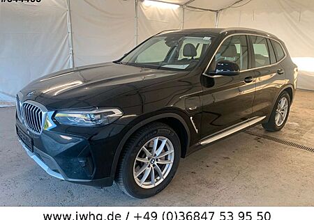 BMW X3 30e xDr NAVI/LED/DRIVING ASS/KAMERA/18"