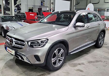 Mercedes-Benz GLC 220 d 4Matic*FACELIFT*PANO*AHK*SHZ*