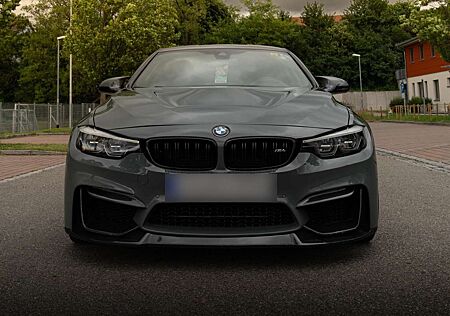 BMW M4 Coupe DKG Competition