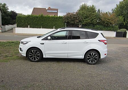 Ford Kuga ST-Line