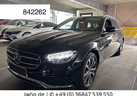 Mercedes-Benz E 300 de Avantgarde ACC|360|Widescr|LED|Carplay