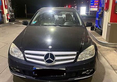 Mercedes-Benz C 180 Kompressor BlueEFFICIENCY