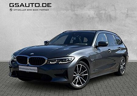 BMW 330 e T. SportLine Leder PANO AHK LED Kamera 18''