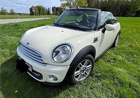 Mini Cooper Cabrio Chilli Pepper white