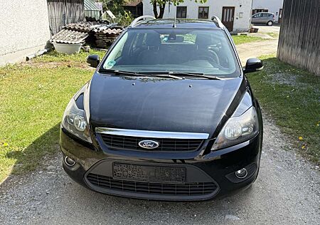 Ford Focus Turnier 1.6 TDCi DPF Titanium