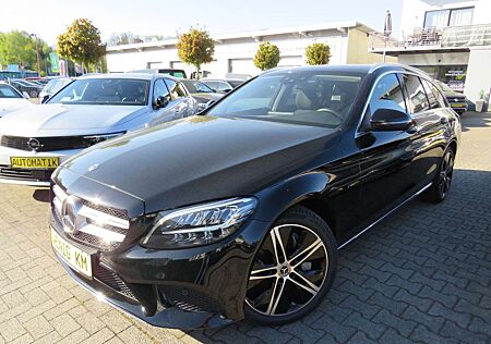 Mercedes-Benz C 300 T de Avantgarde *1.HAND *LED *KAMERA *GARANTIE