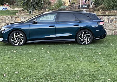 VW ID.7 Volkswagen Tourer 4Motion GTX