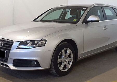 Audi A4 Avant 2.0 TDI DPF multitronic Attraction