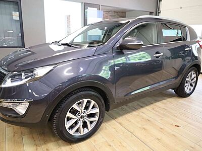 Kia Sportage Dream Team 2WD/Schiebedach/Navi/Leder