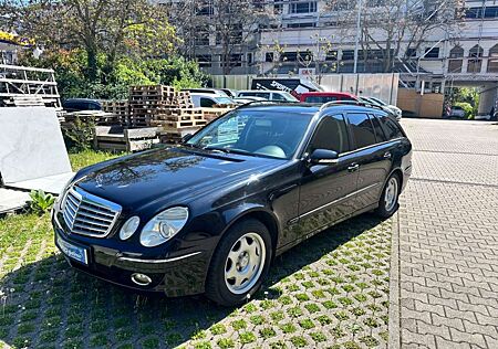 Mercedes-Benz E 200 T Kompressor /Automatik/S-Dach/Sitzhz/