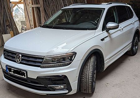VW Tiguan Allspace Volkswagen R-Line SCR 4Motion DSG Highline