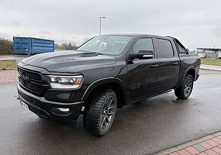 Dodge RAM Laramie Night