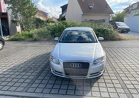 Audi A4 1.6