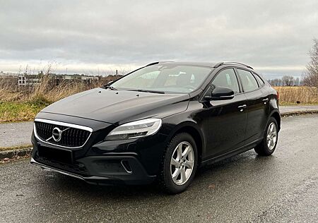 Volvo V40 CC V40 Cross Country V40 Cross Country T3 Geartronic