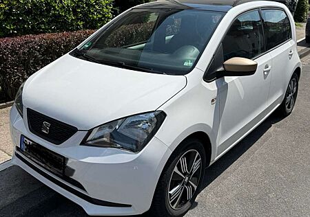 Seat Mii 1.0 Ecomotive by Cosmopolitan