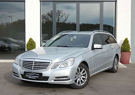 Mercedes-Benz E 220 gebraucht kaufen Mercedes-Benz E 220 T-Modell*Aut*Klima*Shz*Pdc*Navi*Ahk*