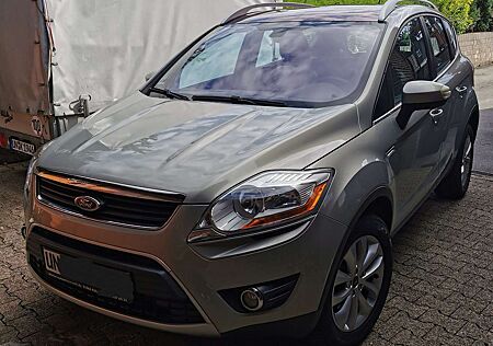 Ford Kuga 2.0 TDCi 4x4 Titanium