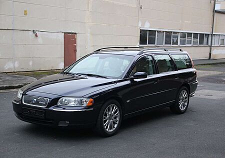 Volvo V70 T5 Summum, Softleder, HEICO tuning 300PS