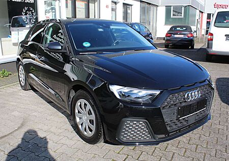 Audi A1 Sportback 30 TFSI S-tronic LED Automatik