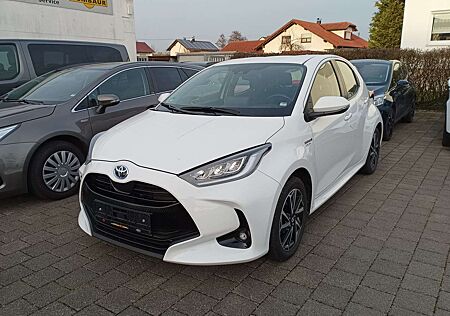 Toyota Yaris Hybrid Club * Kamera * AHK