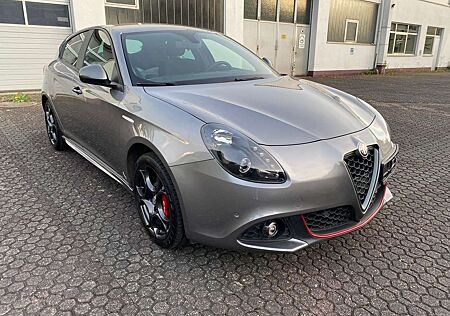 Alfa Romeo Giulietta Super, 1. Hand, Scheckheft, Top Ausstattung