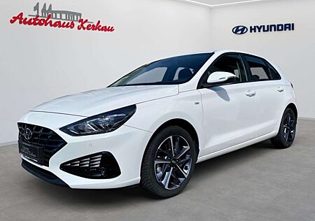 Hyundai i30 1.5 T-GDI 48V-Hybrid Trend Navi+Carplay+R.Kamera+