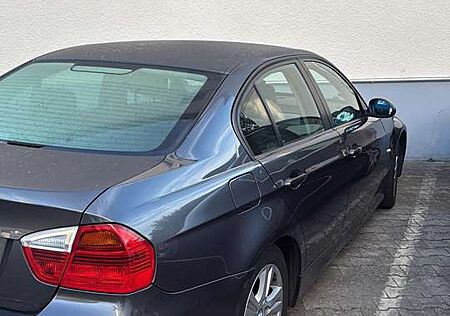 BMW 318i 318