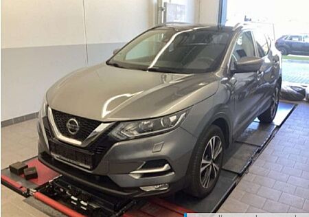 Nissan Qashqai 1.3 DIG-T Navi Kamera PDC SHZ