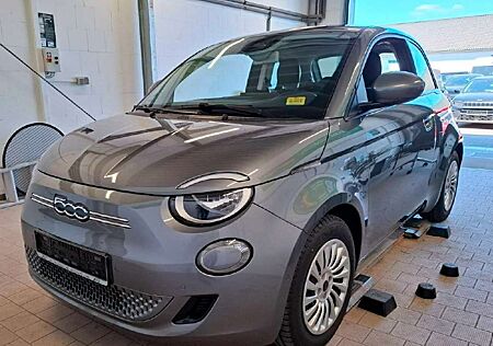 Fiat 500E 3+1 42 kWh 320 Km Reichweite Navi - PDC