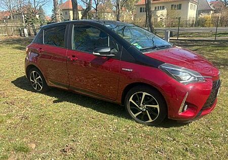 Toyota Yaris Yaris Hybrid 1.5 VVT-i Style Selection