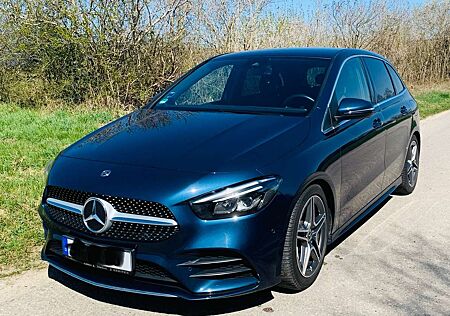 Mercedes-Benz B 200 7G-DCT AMG Line