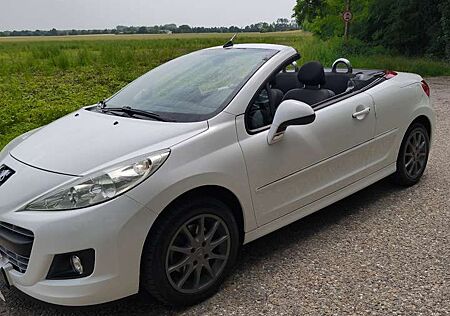 Peugeot 207 CC 120 PS Automatik