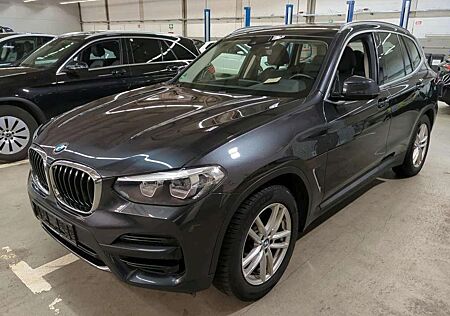 BMW X3 xDrive 20 d Adv. SPORT-SITZE/AHK/FINELINE/18"