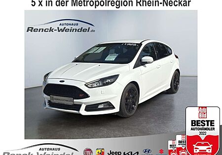 Ford Focus ST 2.0 EcoBoost Sportpaket Navi Leder Bi-Xenon Kur