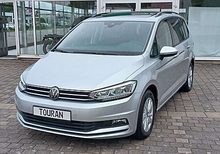 VW Touran Volkswagen Comfortline 1.5 TSI 7-Sitze ACC Pano Sthz DynA AHK