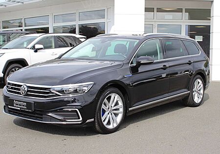 VW Passat Variant Volkswagen 1,4 GTE Kamera*Navi*Matrix-LED*